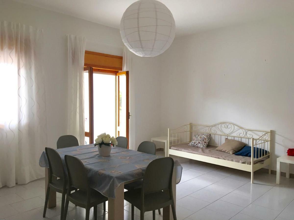 Apartament Victoria 150Mt From Beach Castelsardo Exterior foto